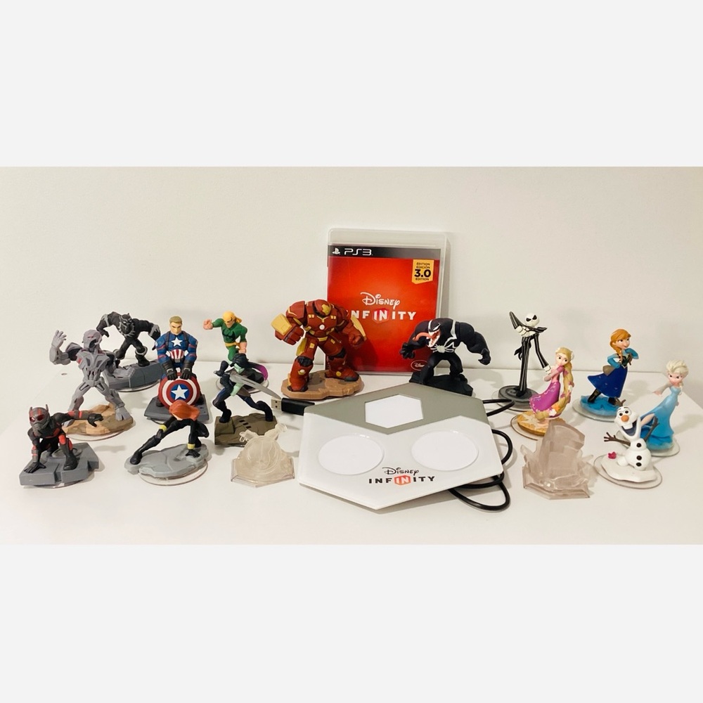 Disney Infinity PS3 Game, Base & Characters